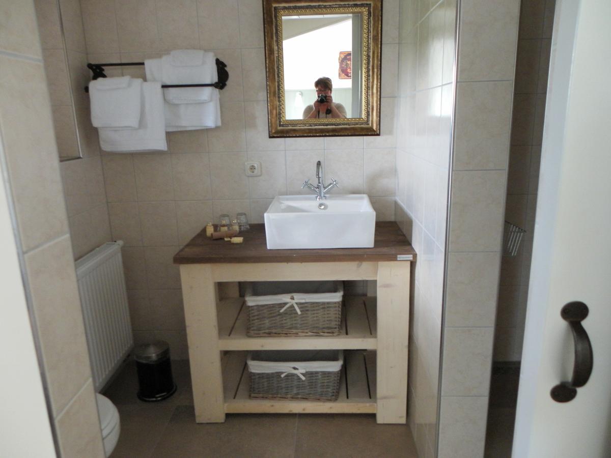Bed and Breakfast De Turfstaeker Ospel Zewnętrze zdjęcie