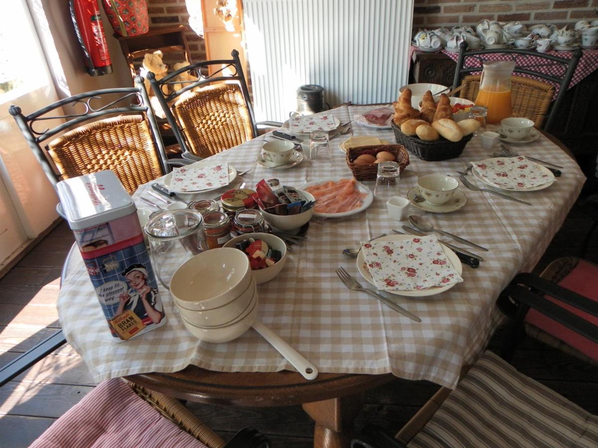 Bed and Breakfast De Turfstaeker Ospel Zewnętrze zdjęcie